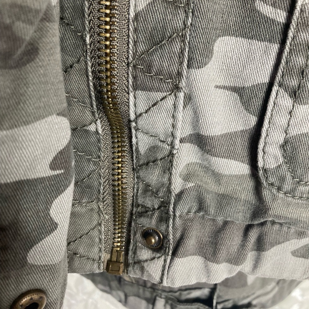 Jolt cargo camo urban style hoodie jacket - Picture 2 of 6